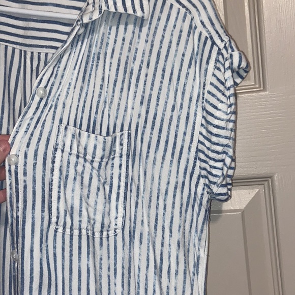 American Eagle Striped Button Down Shirt - Picture 2 of 4